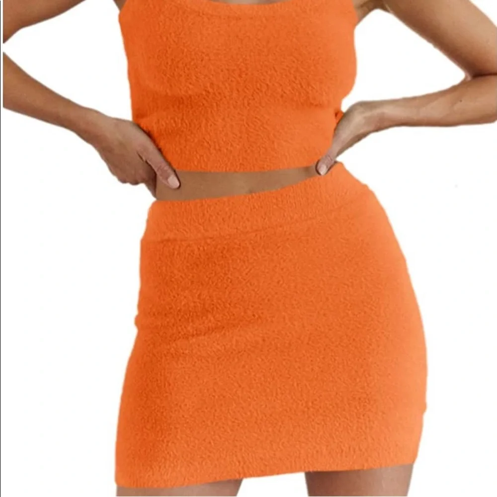 SOLD⭐️ NWT 2-Piece Set Knitted Sleeveless Crop Top and Mini Skirt Loungewear - Picture 16 of 16